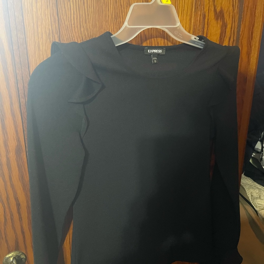 Express Blouse - Picture 3 of 4